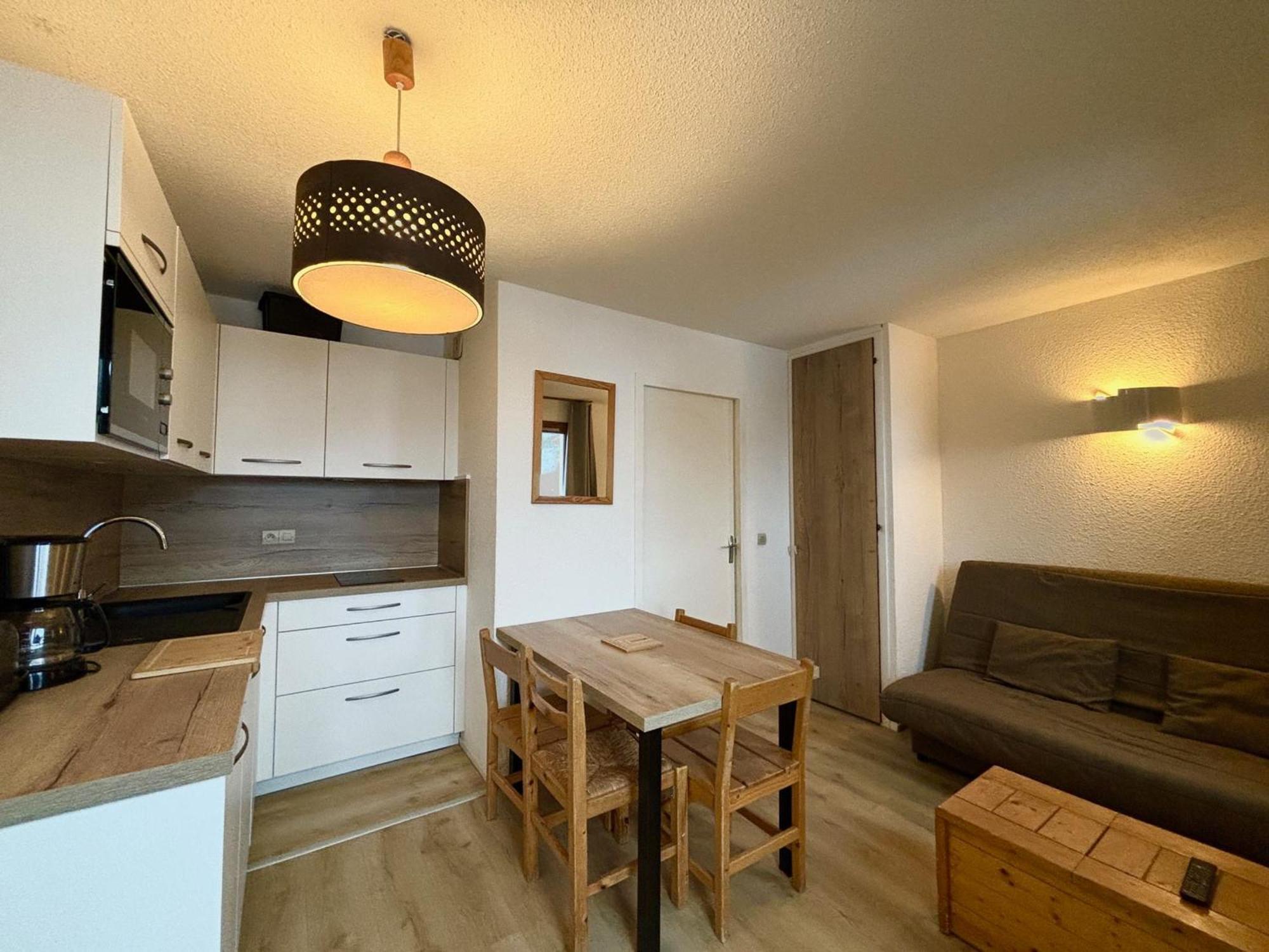 Studio 4 Pers, Pied Des Pistes, Les Menuires - Balcon Sud, Proche Commerces Et Ecole De Ski - Fr-1-452-52 سان-مارتن-دي-بيفيل المظهر الخارجي الصورة
